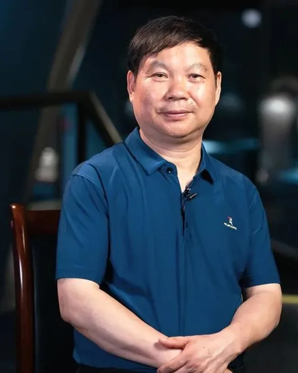 黄永平 肖像